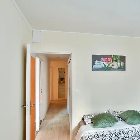 Apartmán Chic And Spacious Amaizing Terrace Evry-Courcouronnes