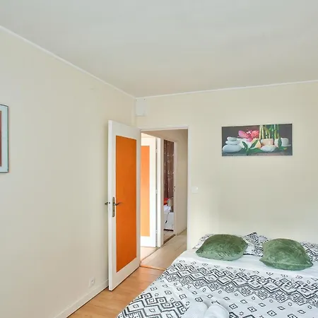 Chic And Spacious Amaizing Terrace *